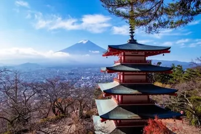 日本人の国内旅行スタイルと人気の観光地